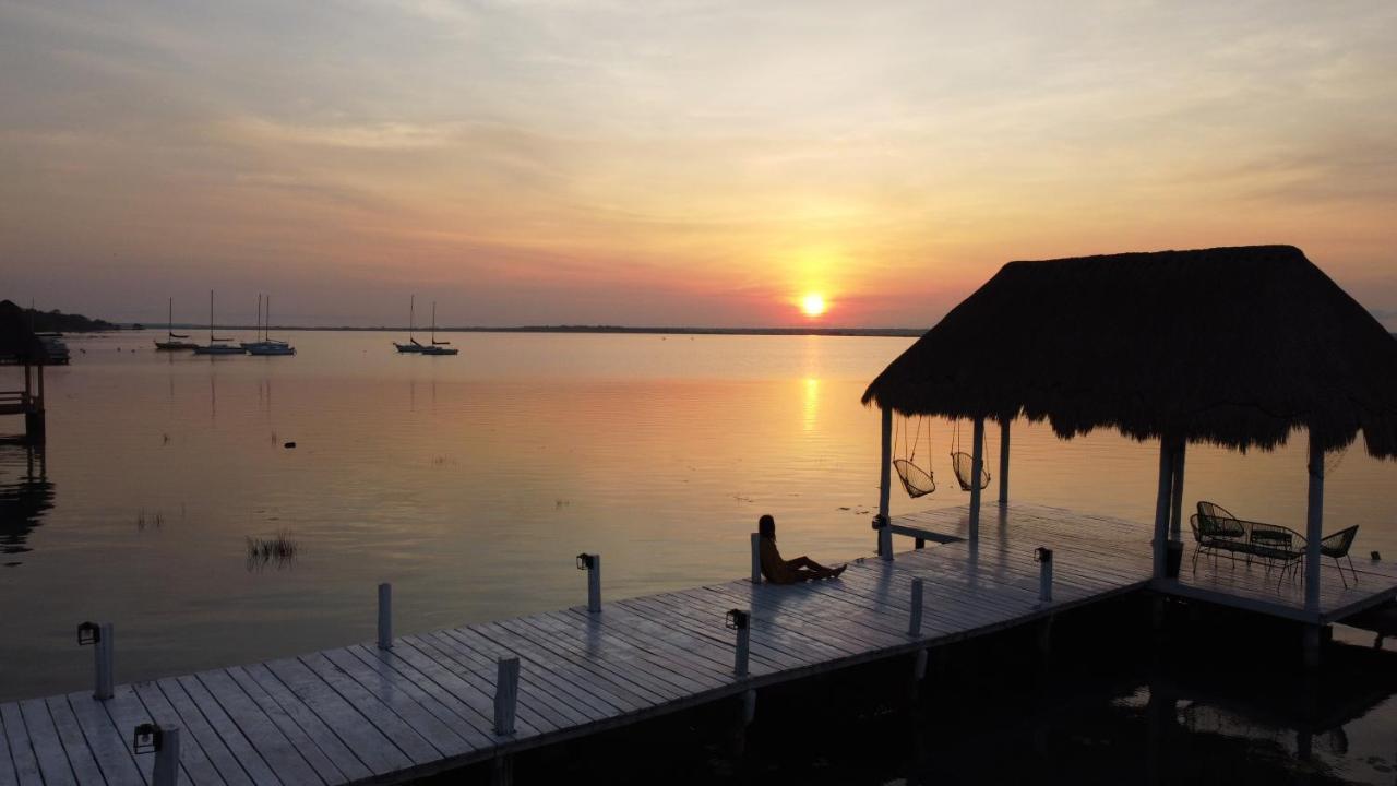 Royal Palm Bacalar Cabanas & Lagoon Club Bagian luar foto