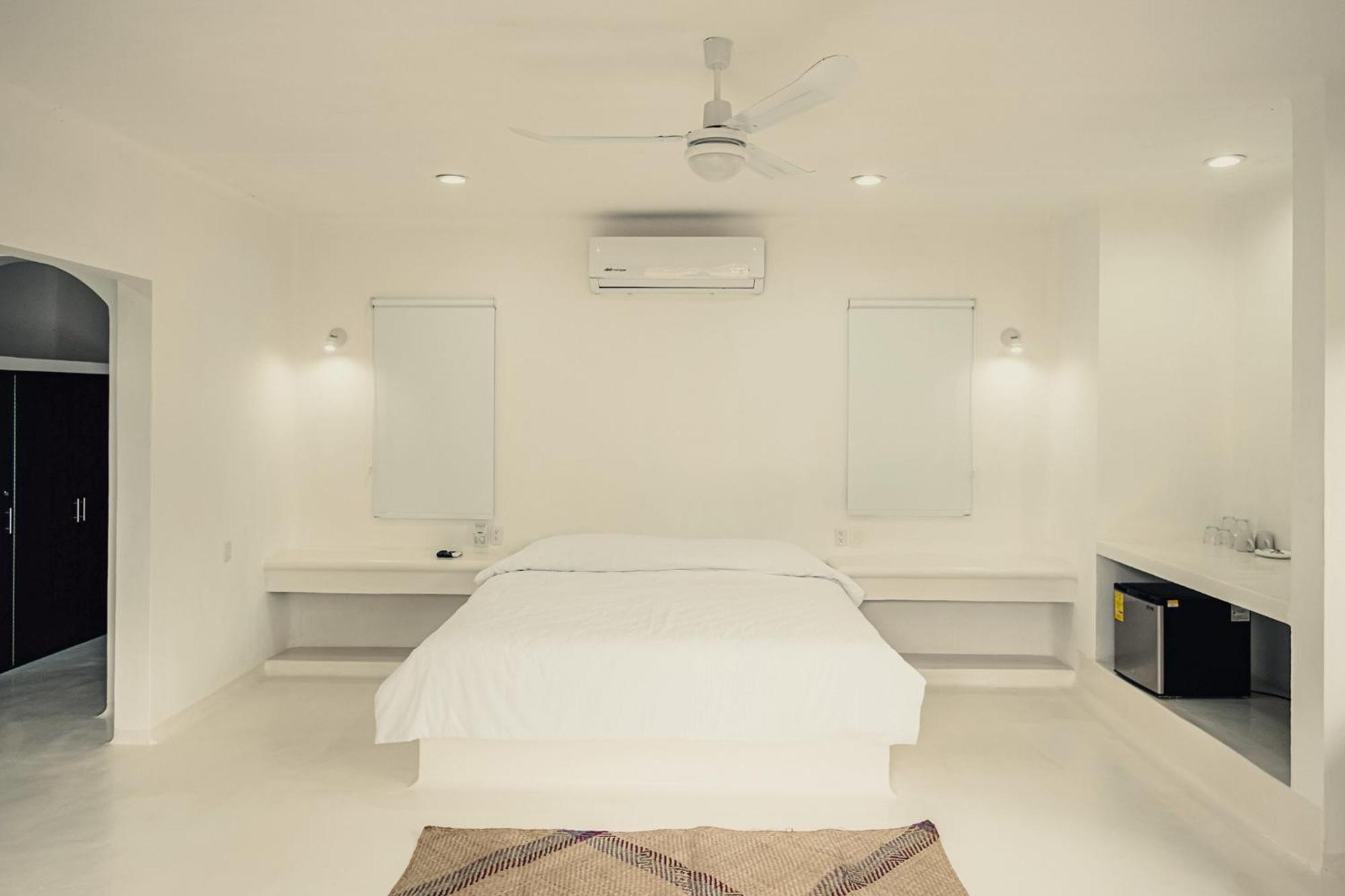 Royal Palm Bacalar Cabanas & Lagoon Club Bagian luar foto